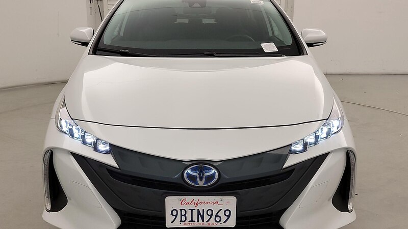 2022 Toyota Prius Prime XLE 2