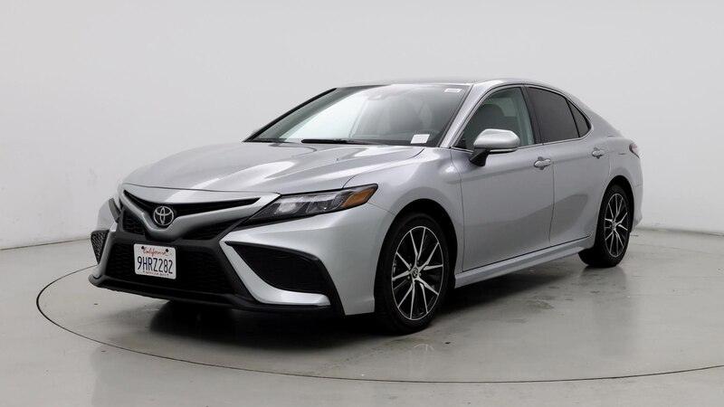 2022 Toyota Camry SE 4