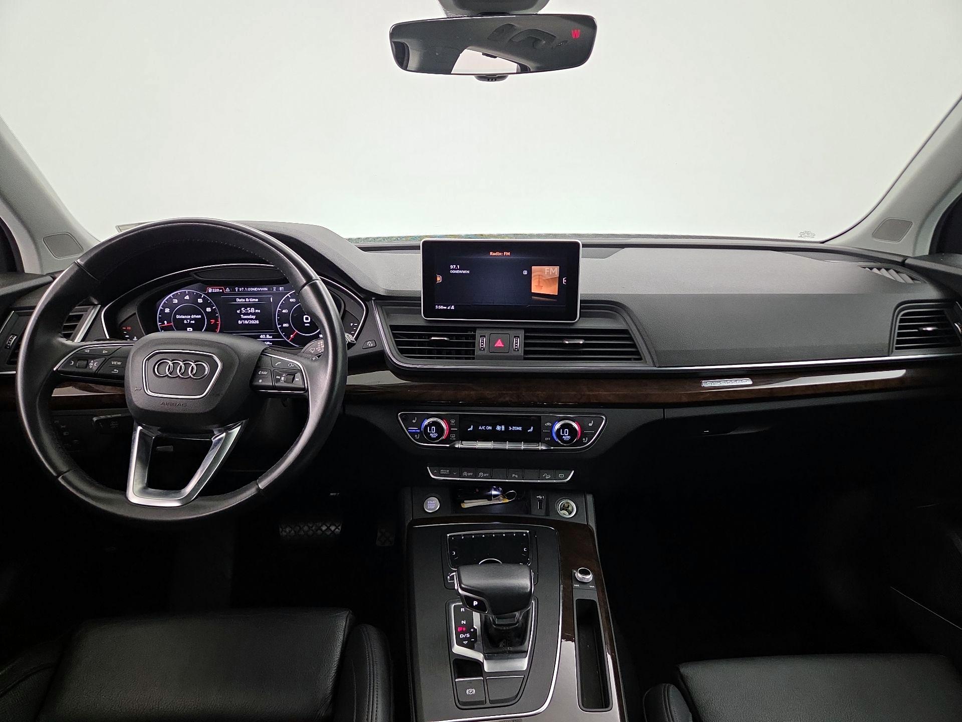 Thumbnail: 2019 Audi Q5 - 9
