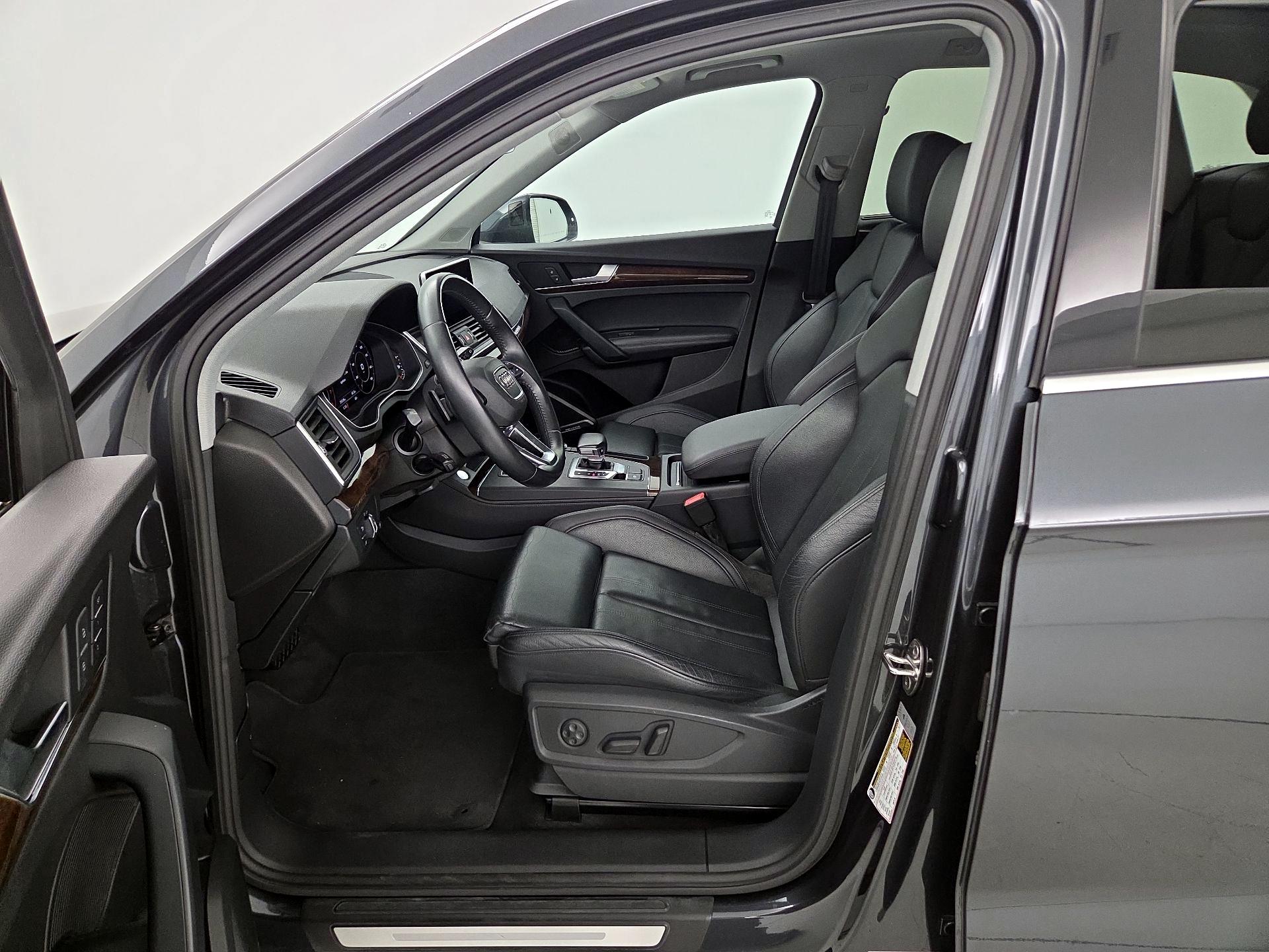 Thumbnail: 2019 Audi Q5 - 11