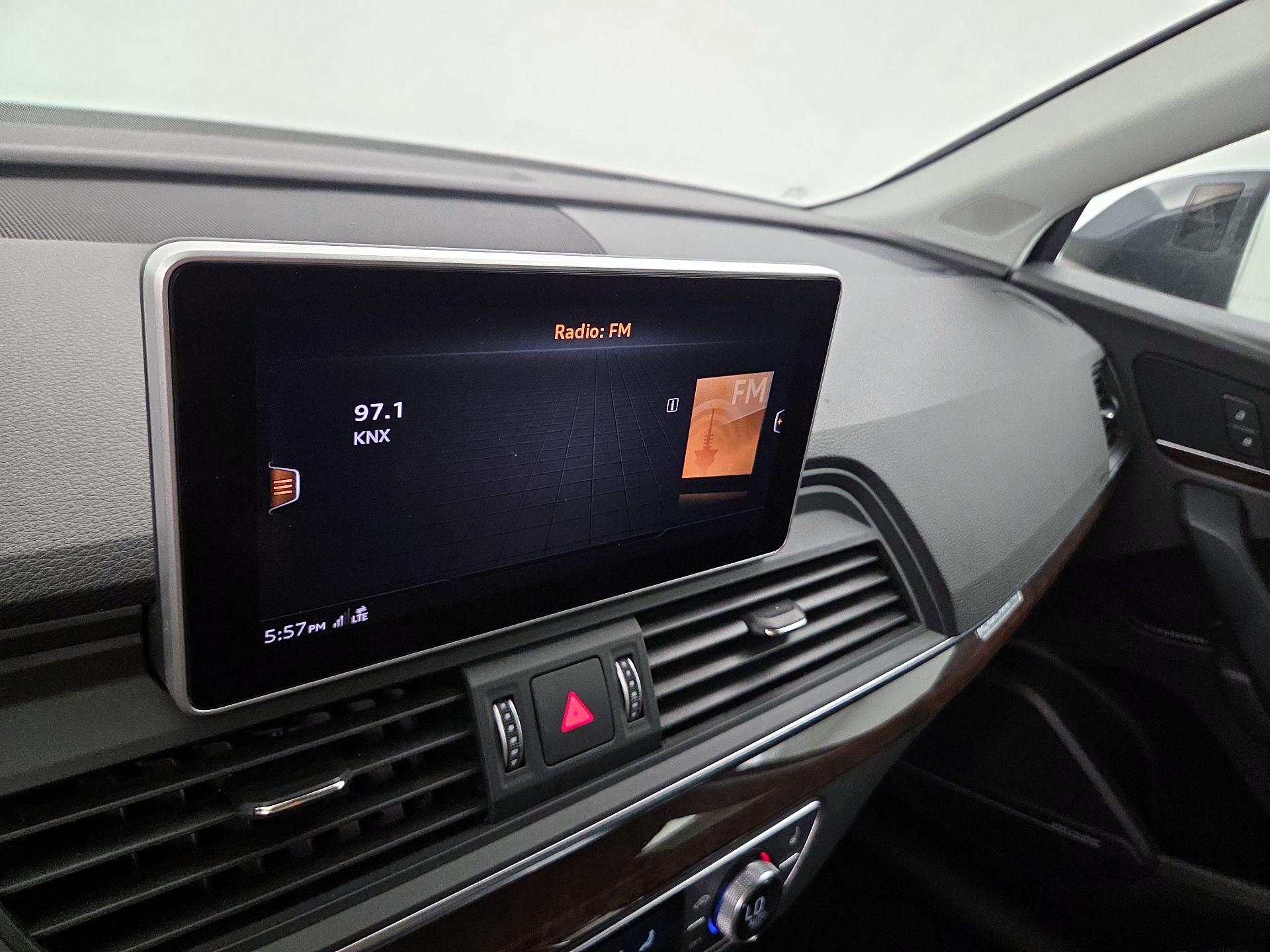 Thumbnail: 2019 Audi Q5 - 15