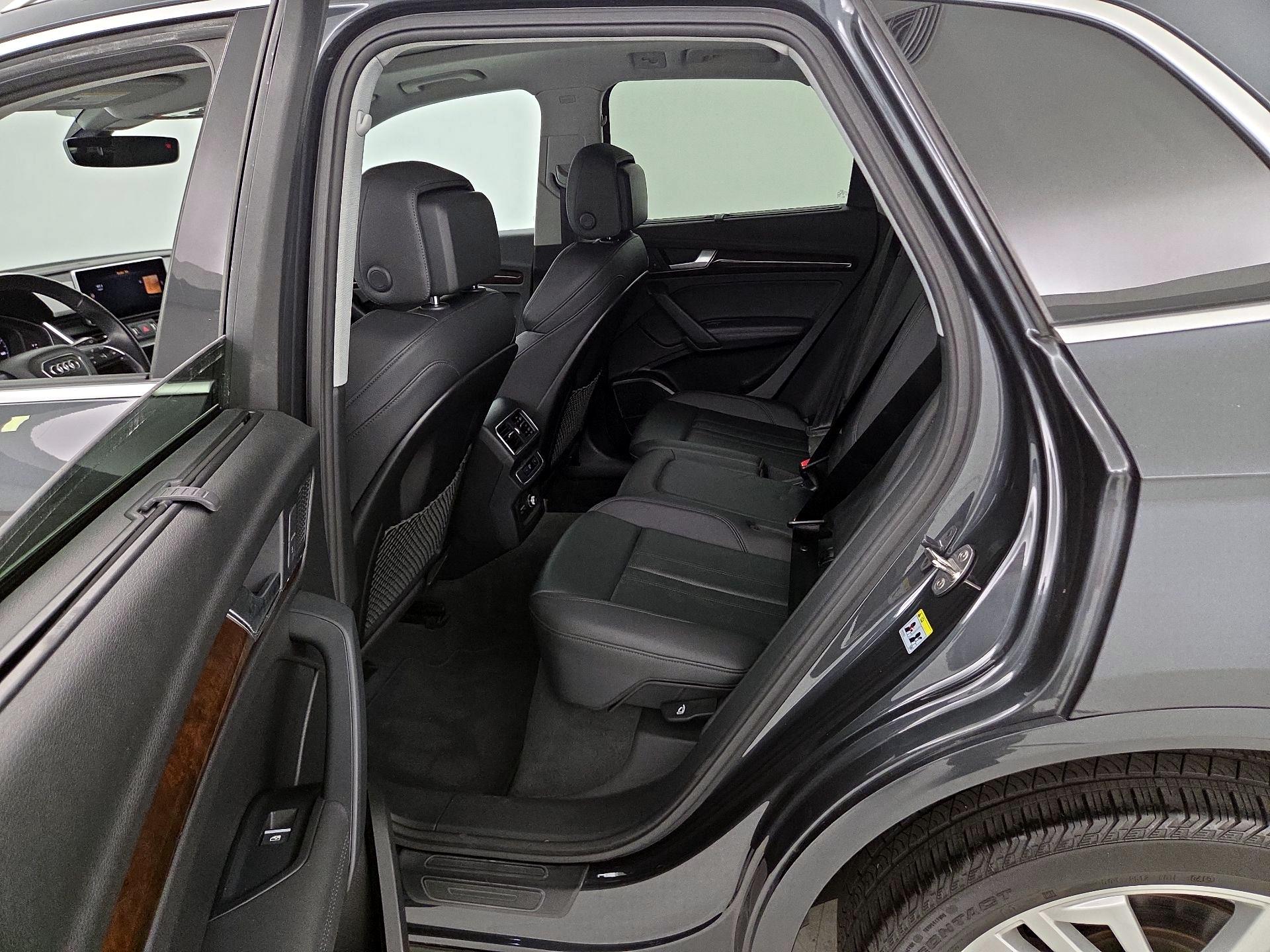 Thumbnail: 2019 Audi Q5 - 20