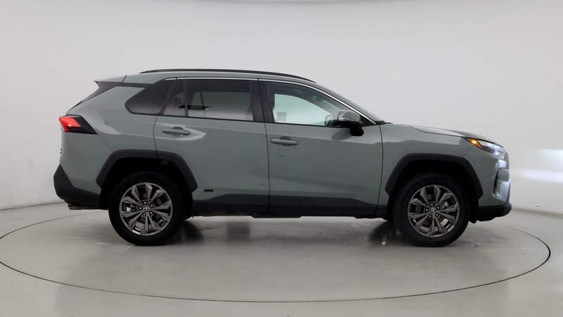 2022 Toyota RAV4 XLE Premium 7