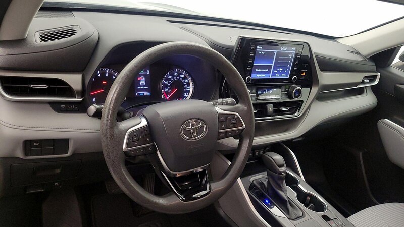 2021 Toyota Highlander L 9