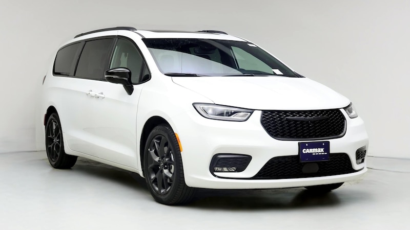 2025 Chrysler Pacifica Limited Hero Image