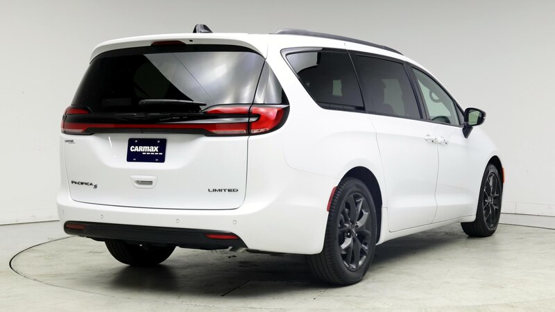 2025 Chrysler Pacifica Limited 8