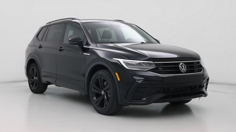 2023 Volkswagen Tiguan SE R-Line Black Hero Image