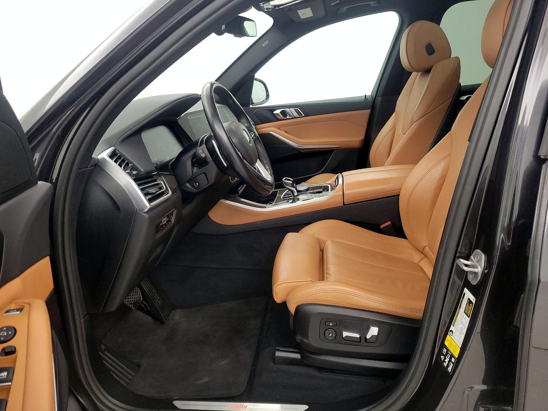 Thumbnail: 2022 BMW X5 - 11