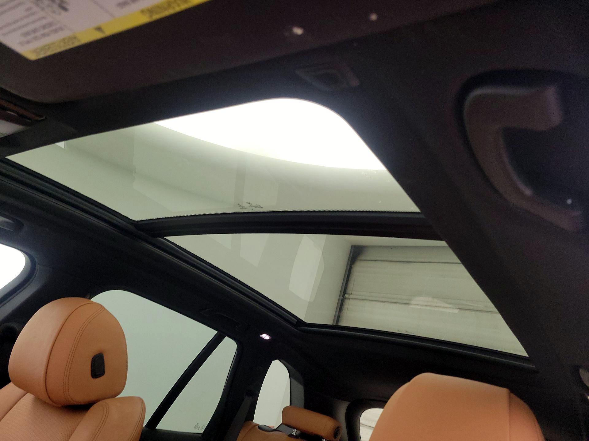 Thumbnail: 2022 BMW X5 - 20