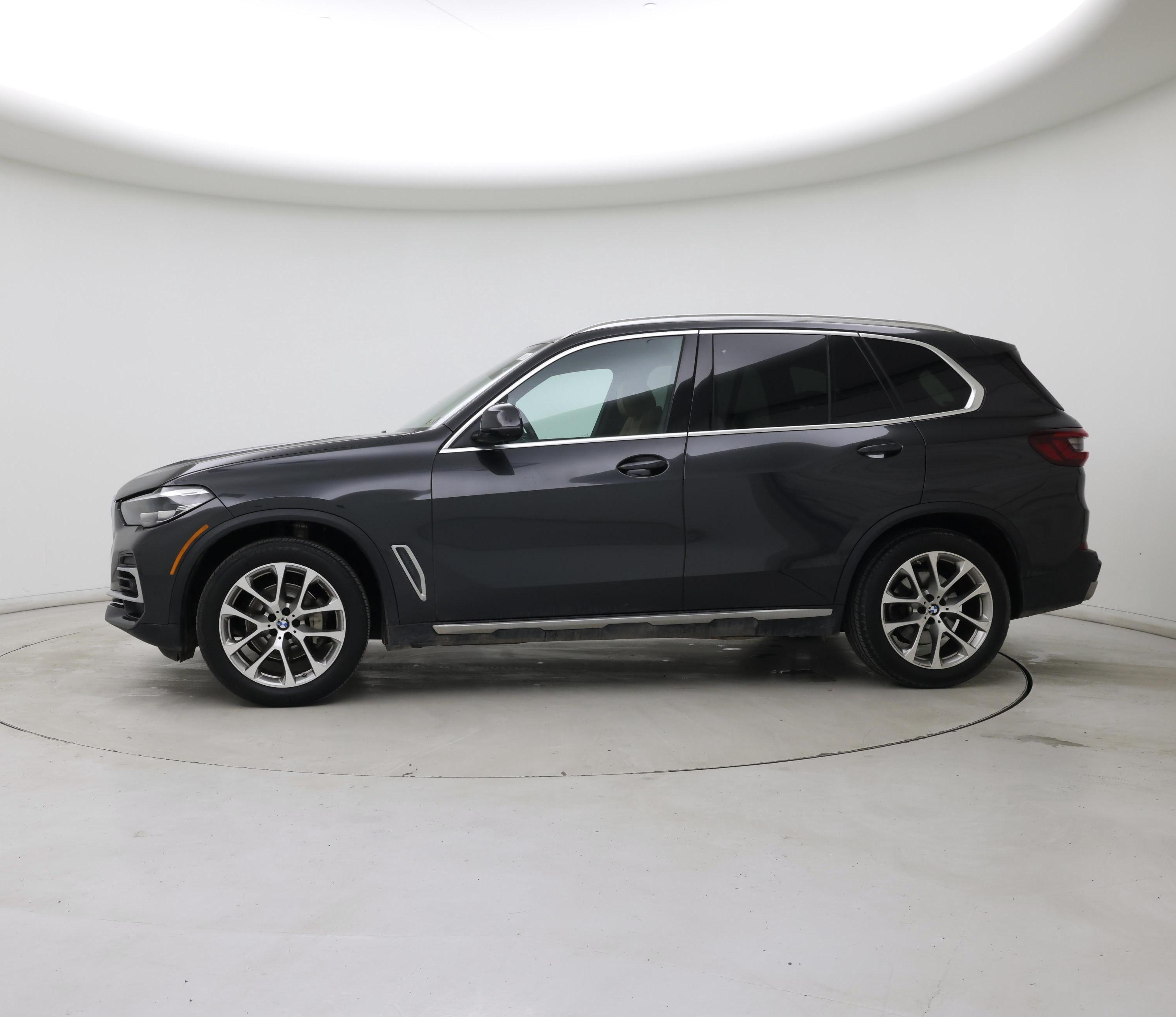 Thumbnail: 2022 BMW X5 - 3