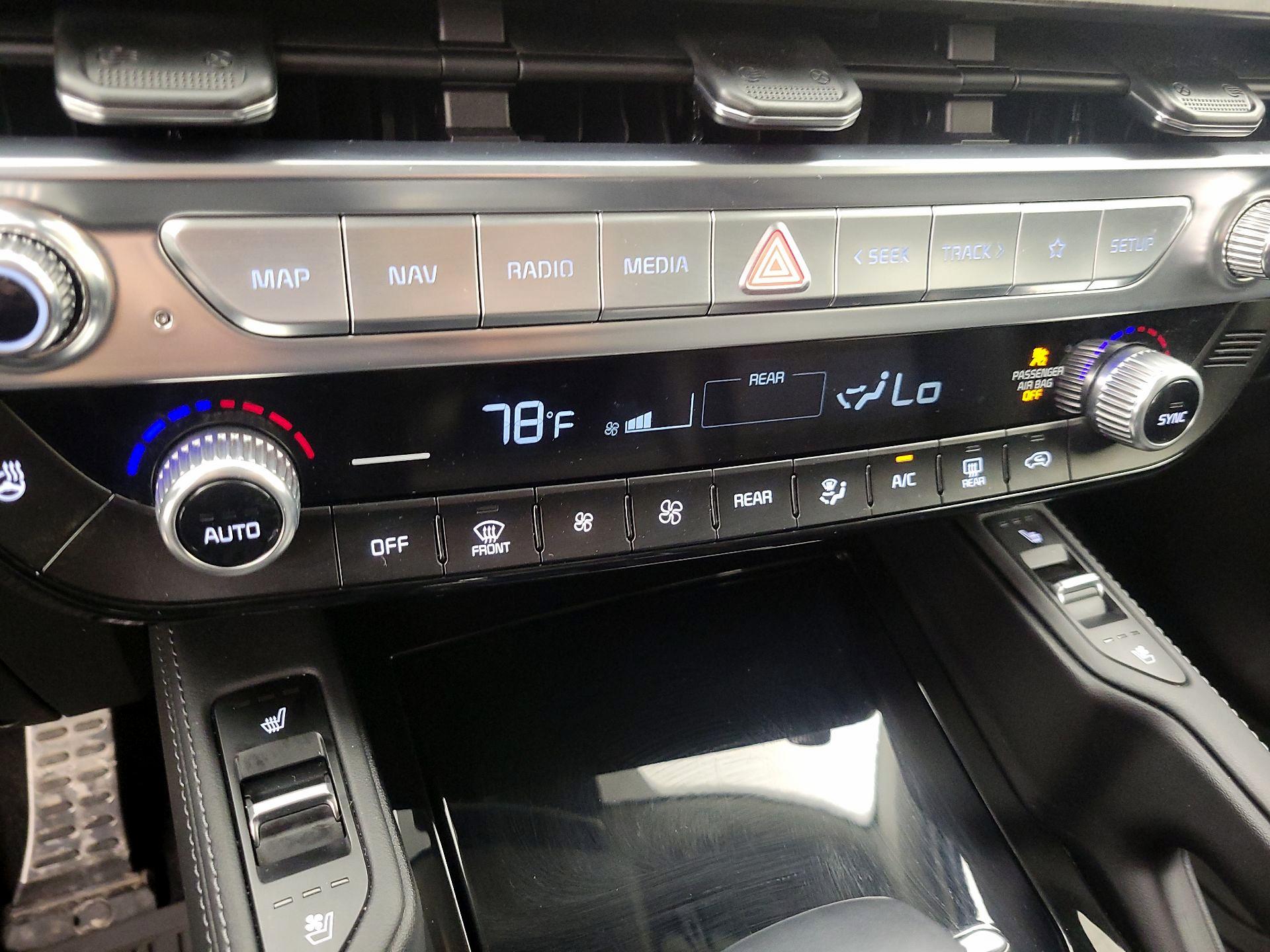 Thumbnail: 2024 Kia Telluride - 17