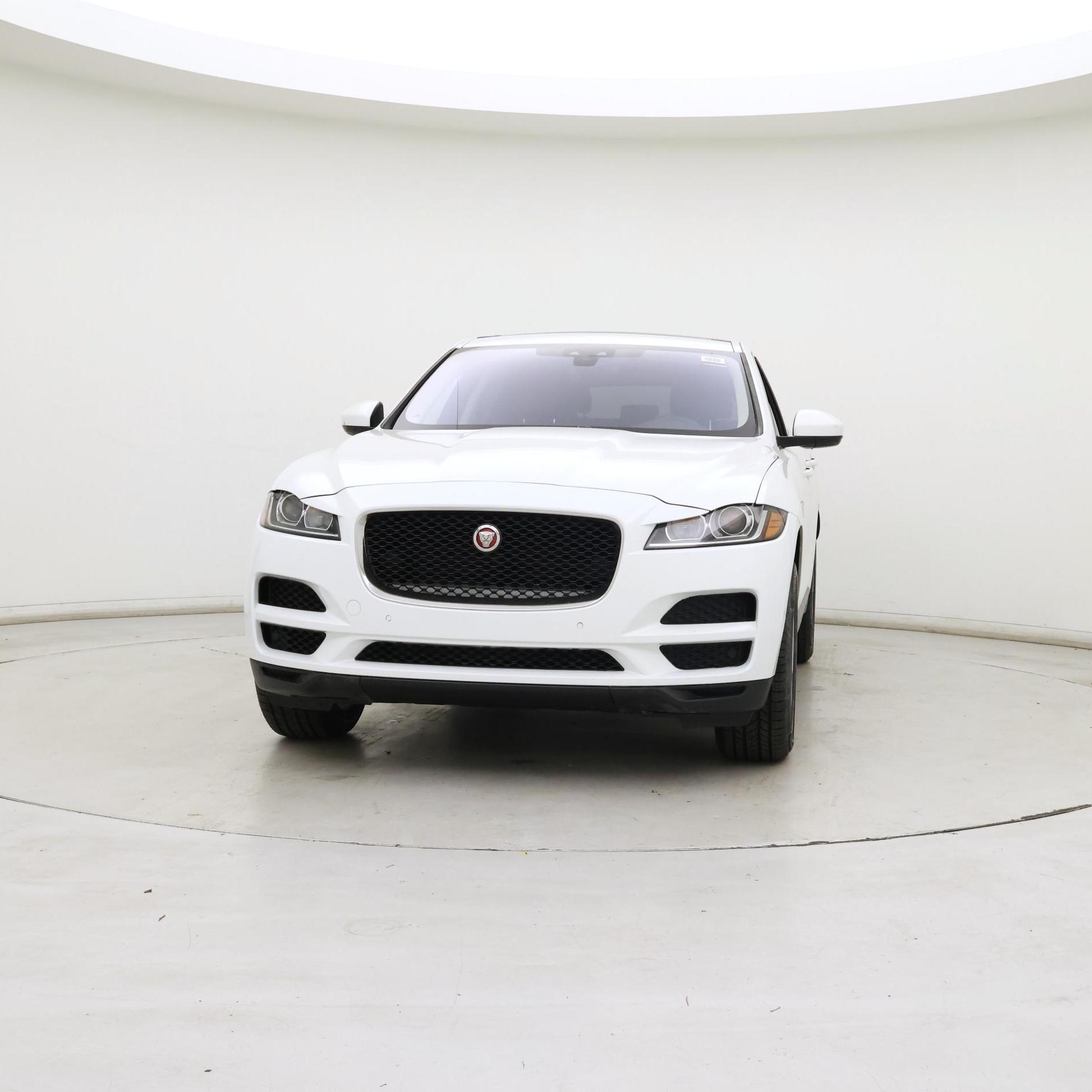 Thumbnail: 2019 Jaguar F-Pace - 7