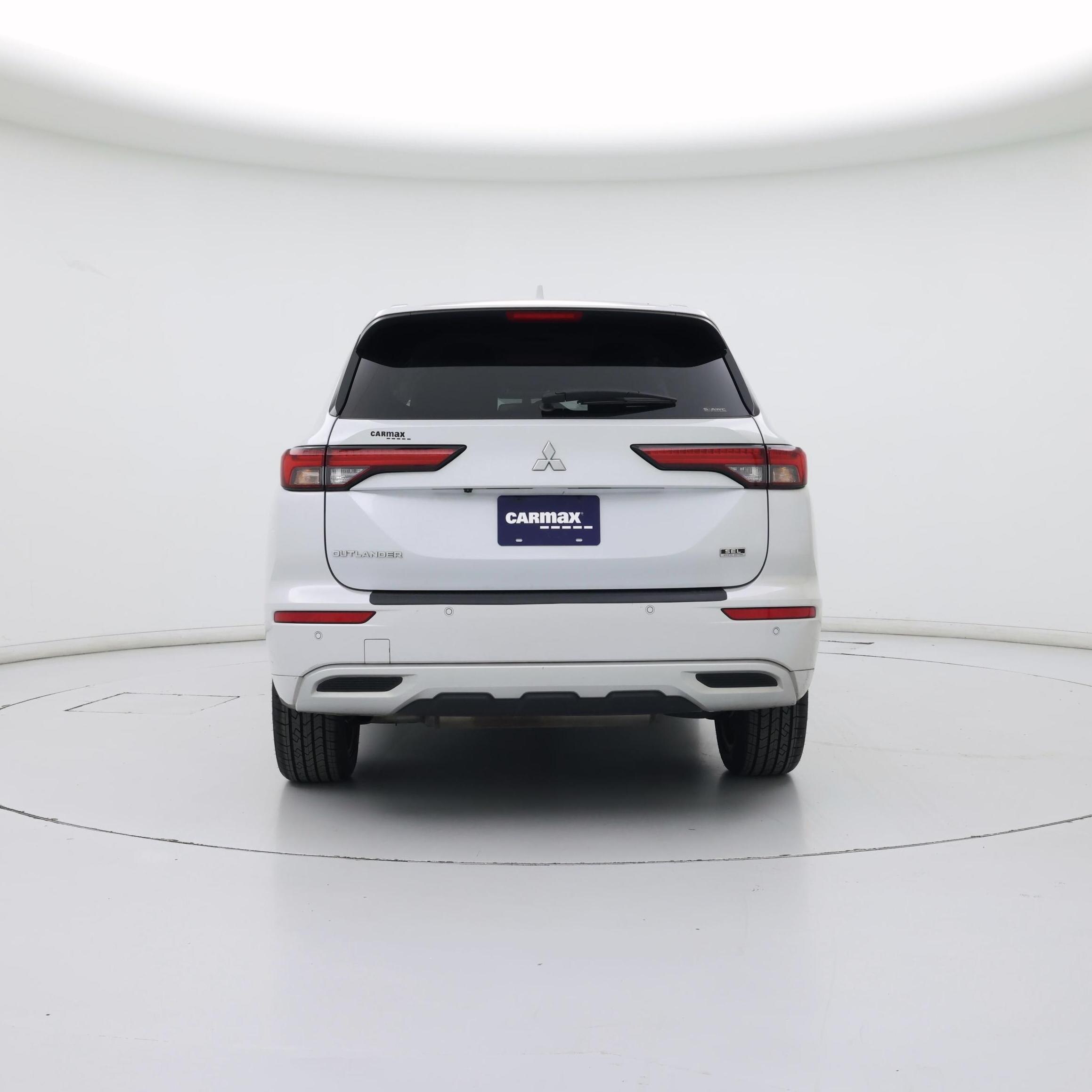 Thumbnail: 2022 Mitsubishi Outlander - 6
