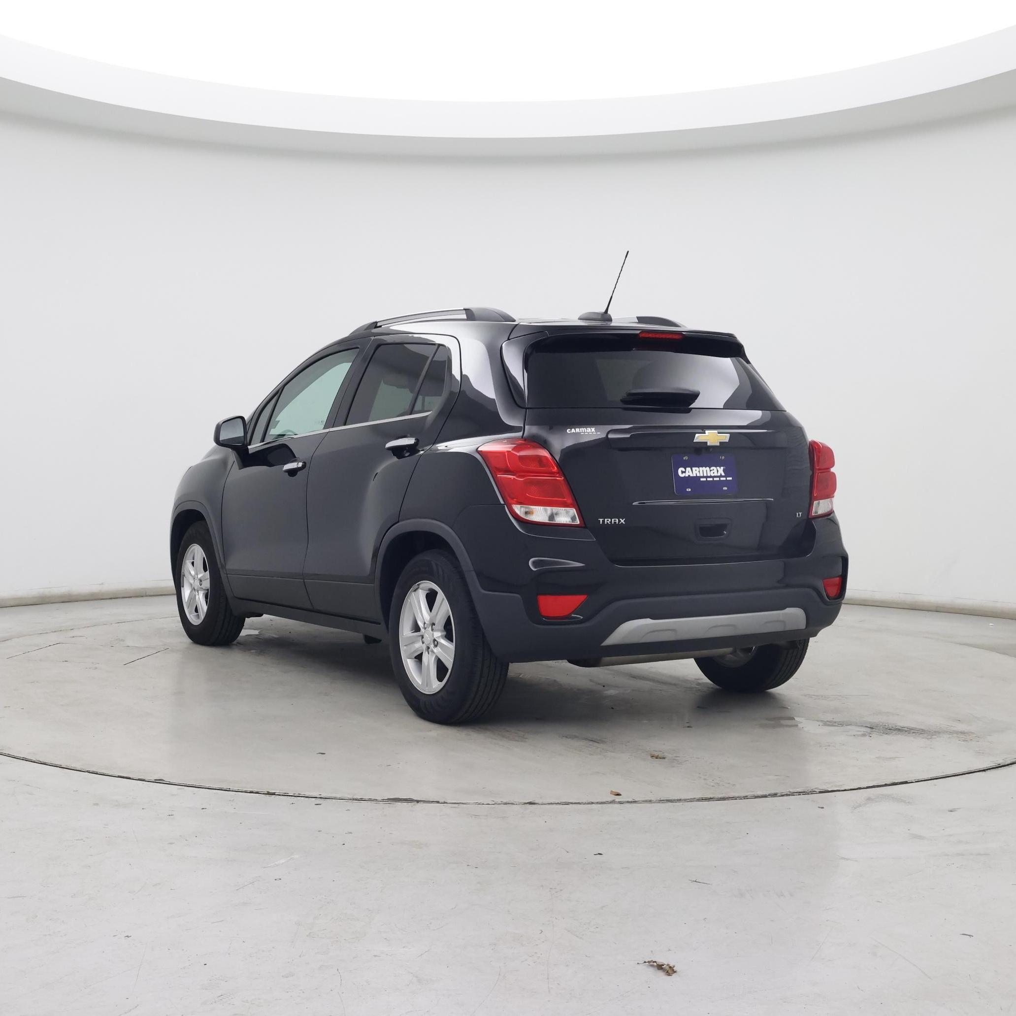 Thumbnail: 2019 Chevrolet Trax - 2