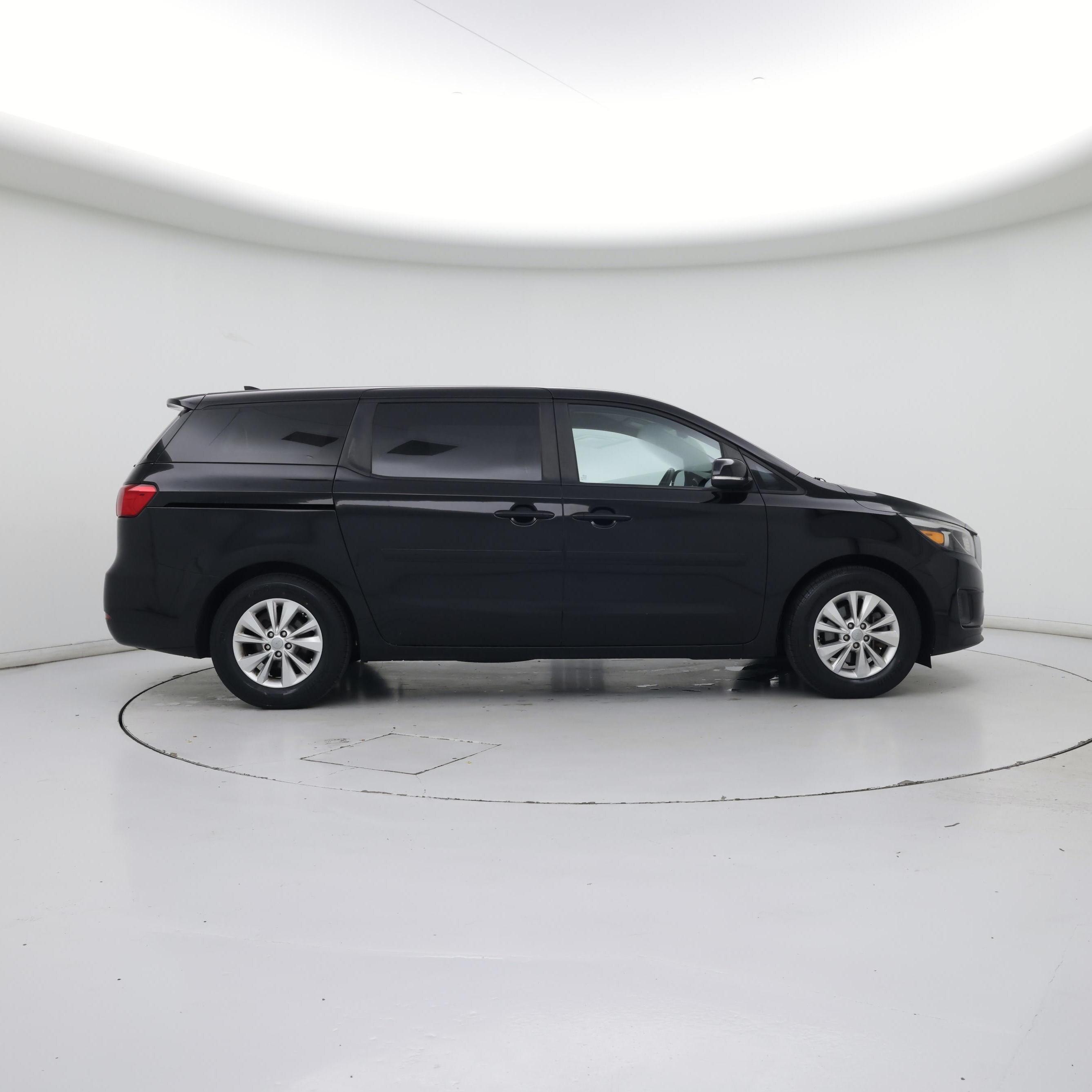 Thumbnail: 2017 Kia Sedona - 7