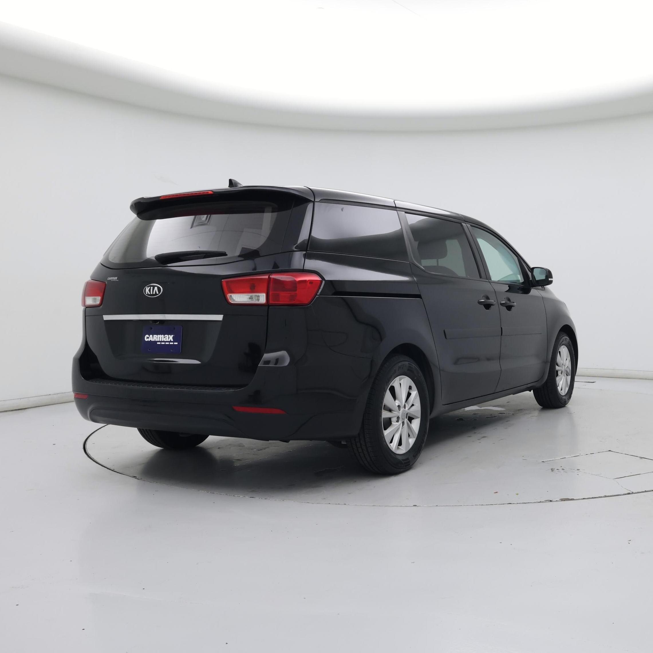 Thumbnail: 2017 Kia Sedona - 8