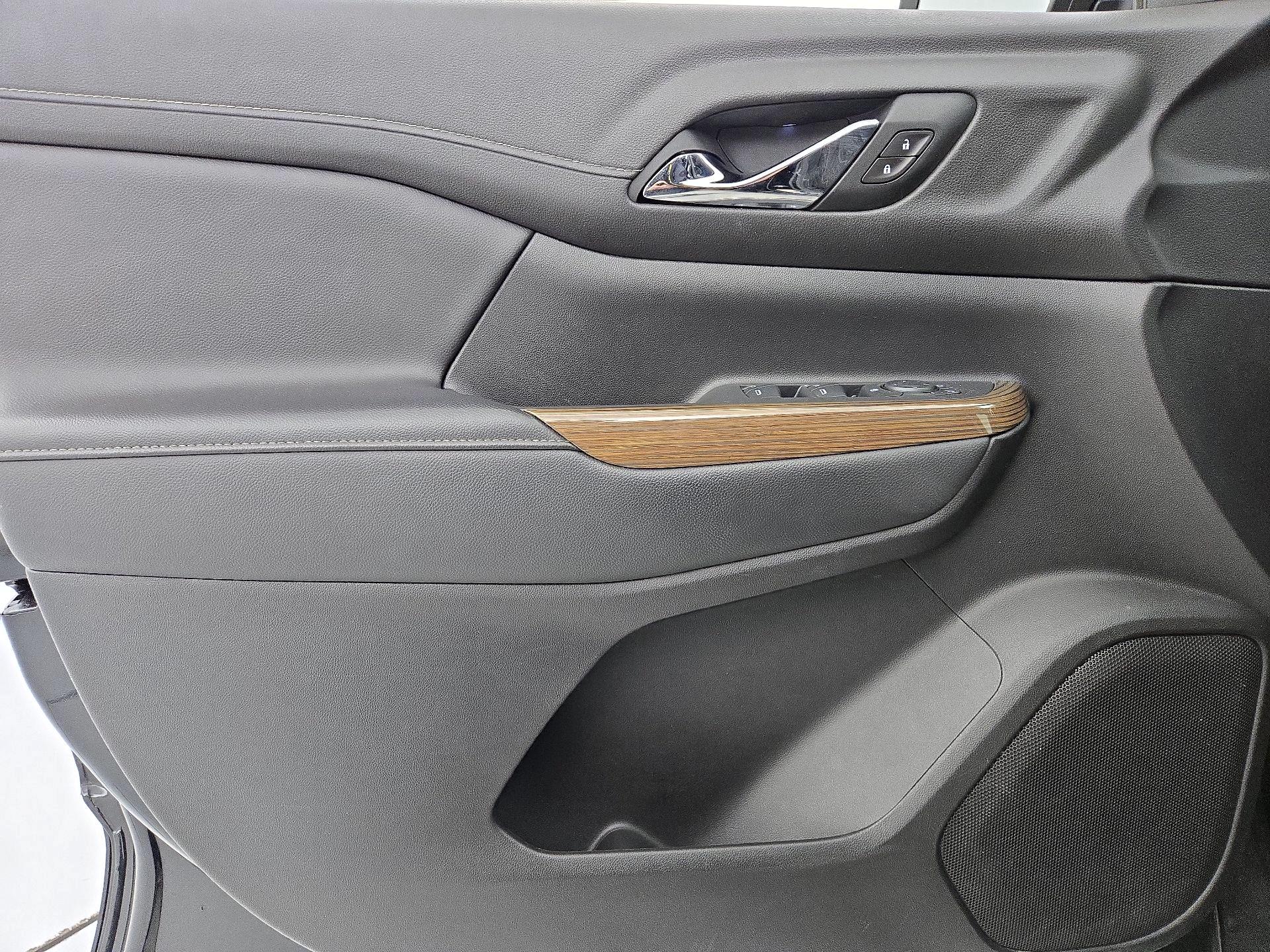 Thumbnail: 2021 GMC Acadia - 12