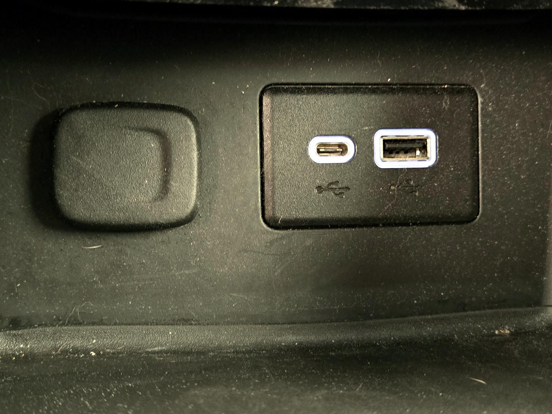 Thumbnail: 2021 GMC Acadia - 18