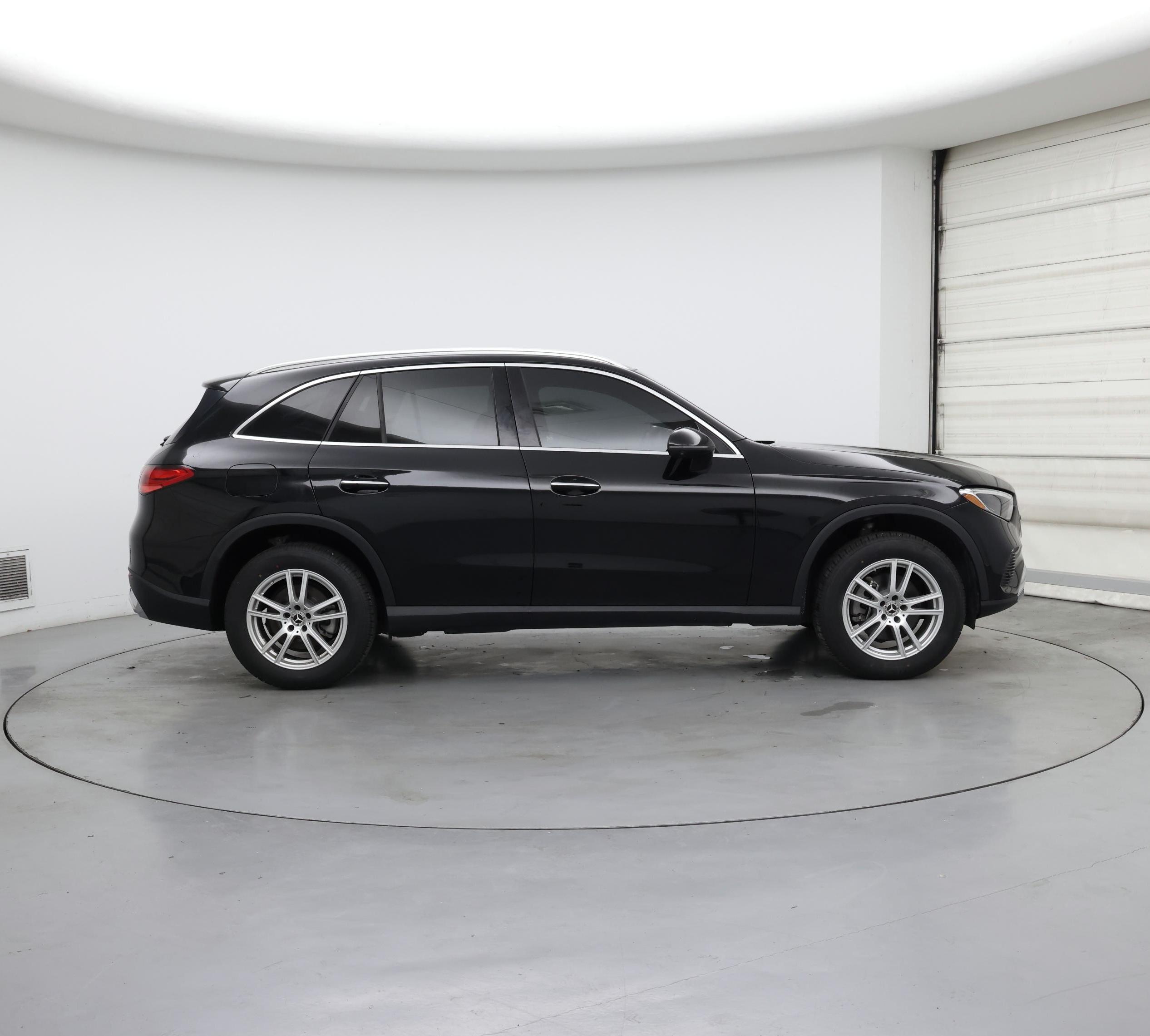 Thumbnail: 2023 Mercedes-Benz GLC - 7