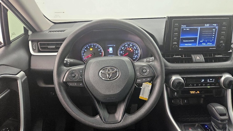 2021 Toyota RAV4 LE 10