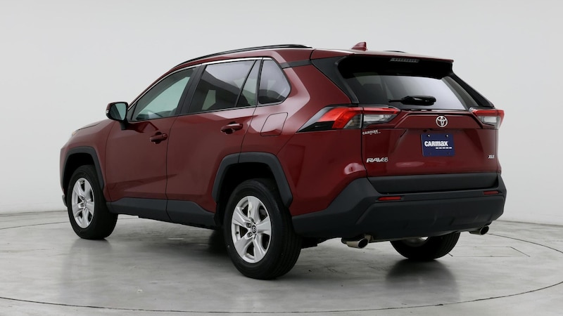 2021 Toyota RAV4 XLE 2