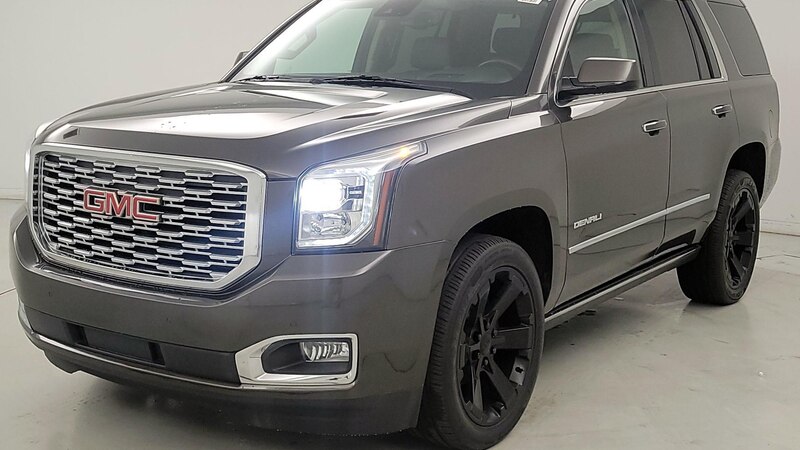 2020 GMC Yukon Denali 3