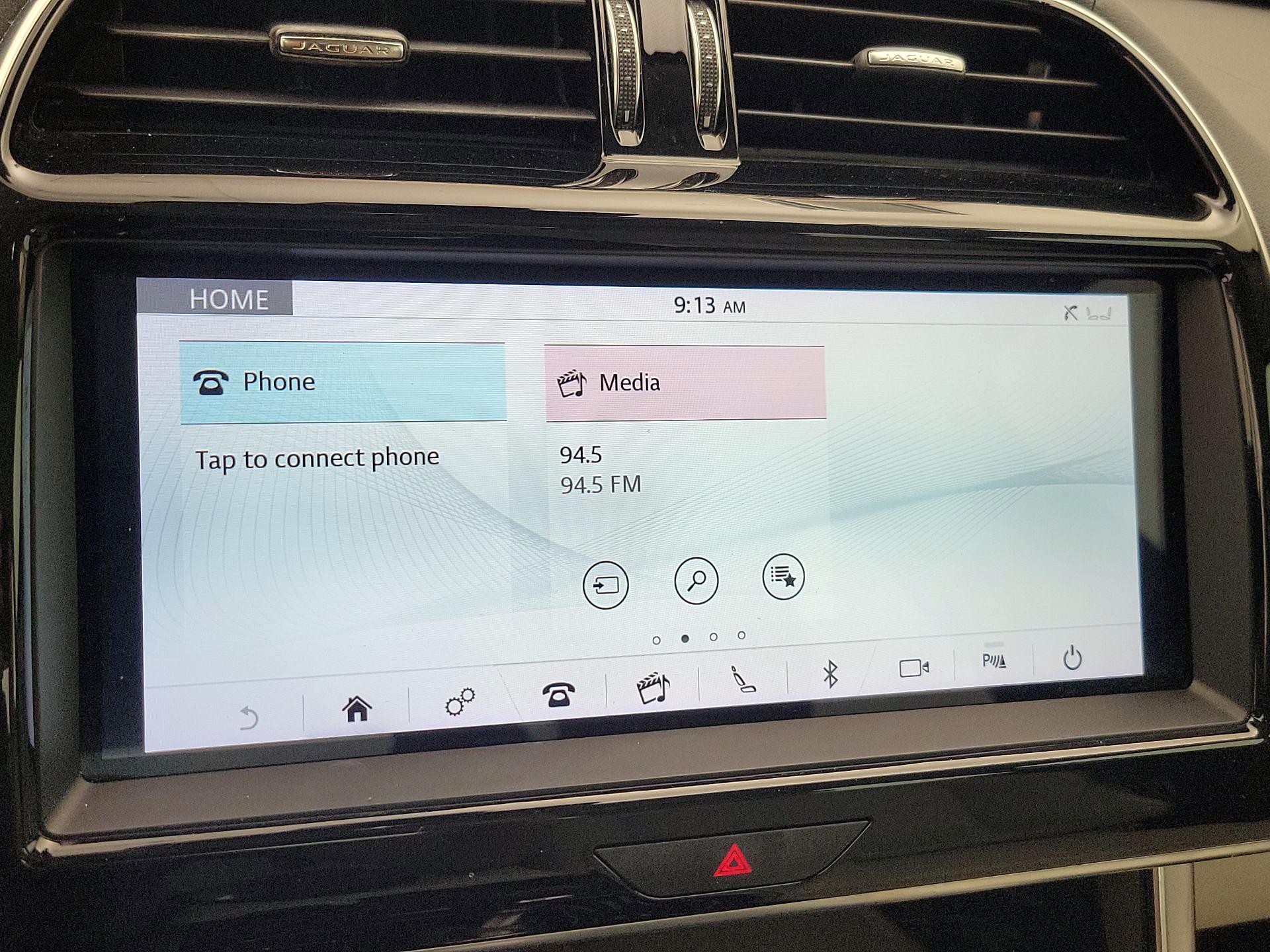 Thumbnail: 2020 Jaguar XE - 15