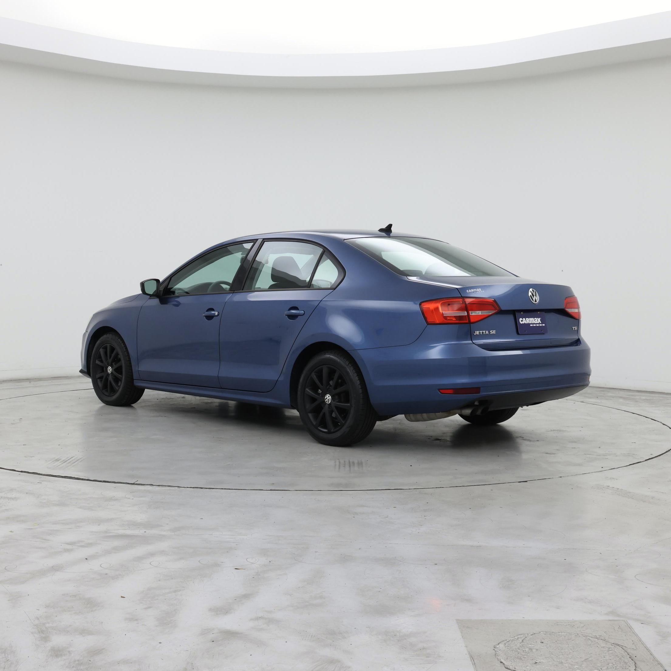Thumbnail: 2015 Volkswagen Jetta - 2