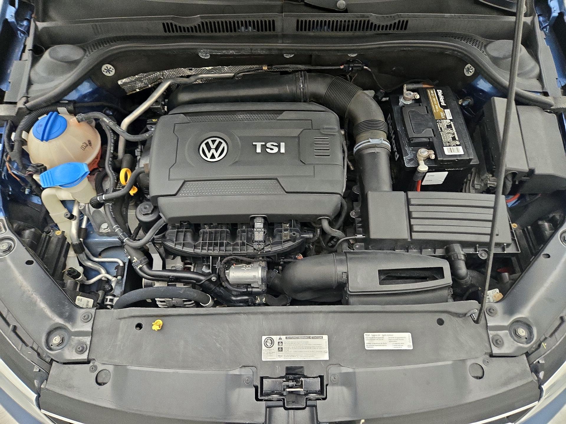 Thumbnail: 2015 Volkswagen Jetta - 20