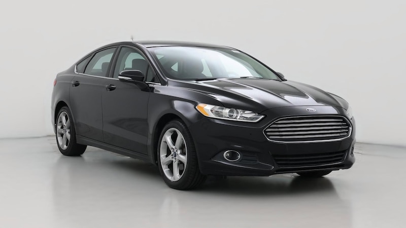 2014 Ford Fusion SE Hero Image