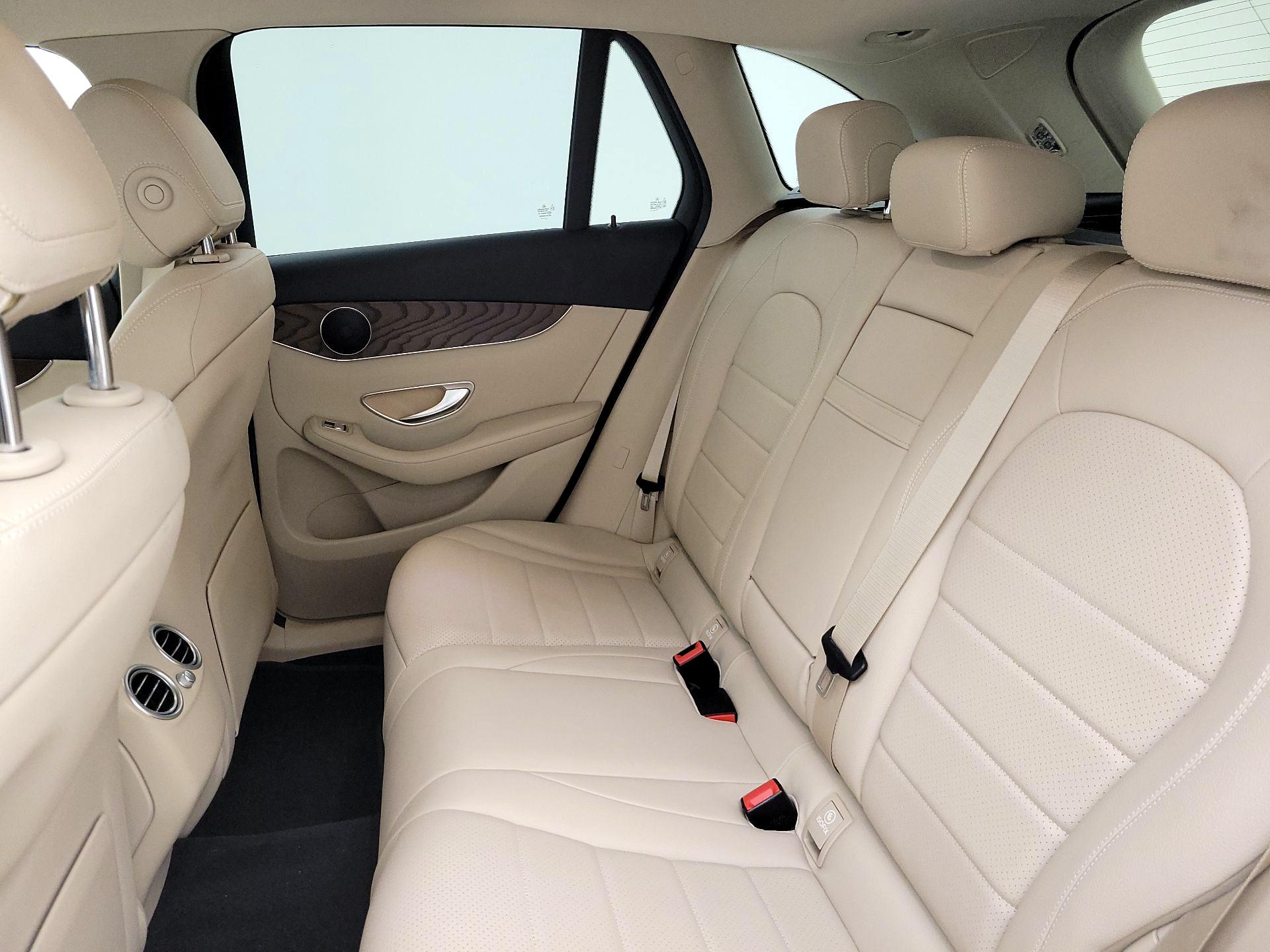 Thumbnail: 2021 Mercedes-Benz GLC - 19