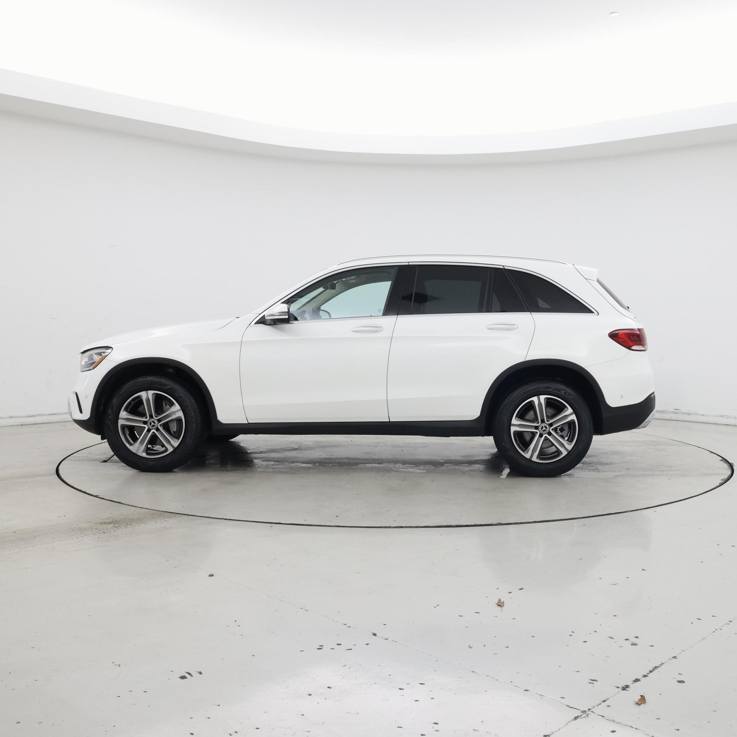 Thumbnail: 2021 Mercedes-Benz GLC - 3