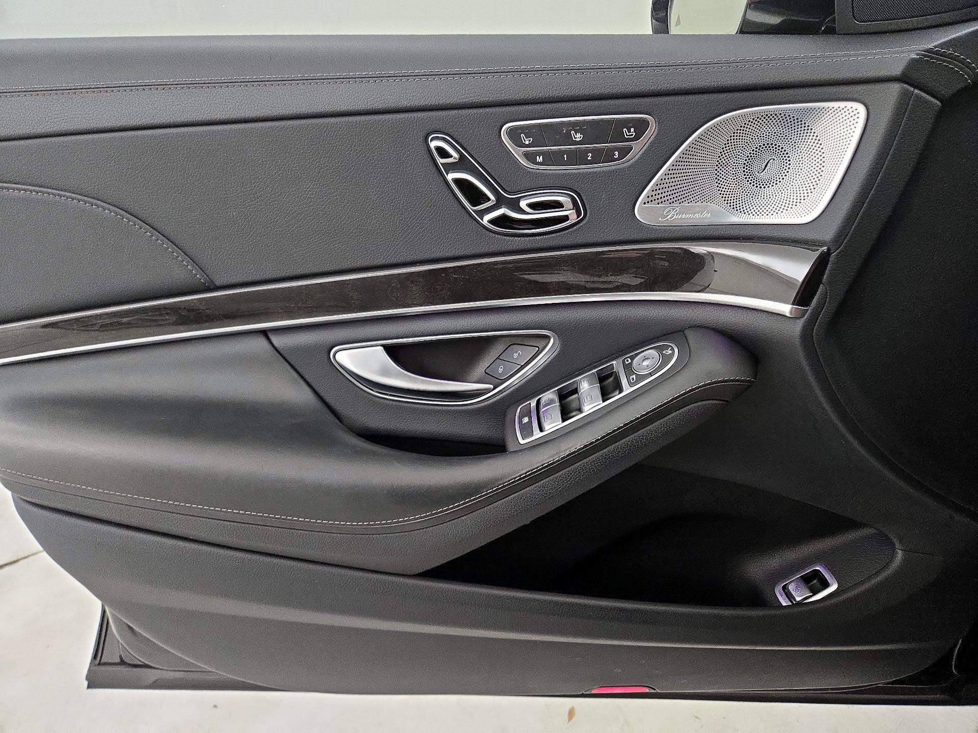 Thumbnail: 2019 Mercedes-Benz S-Class - 12