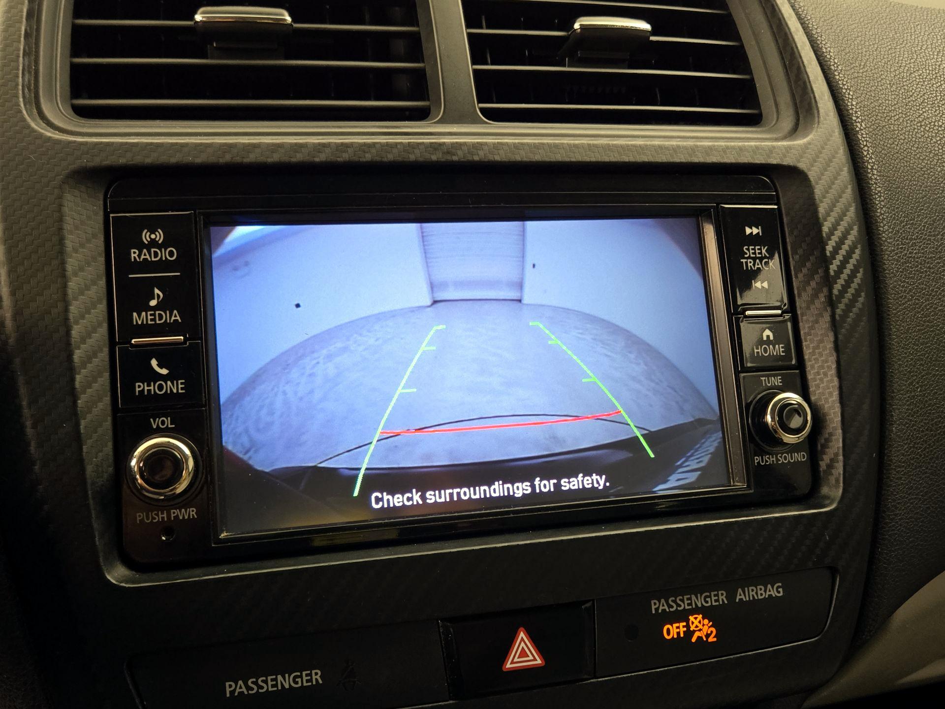 Thumbnail: 2018 Mitsubishi Outlander Sport - 13