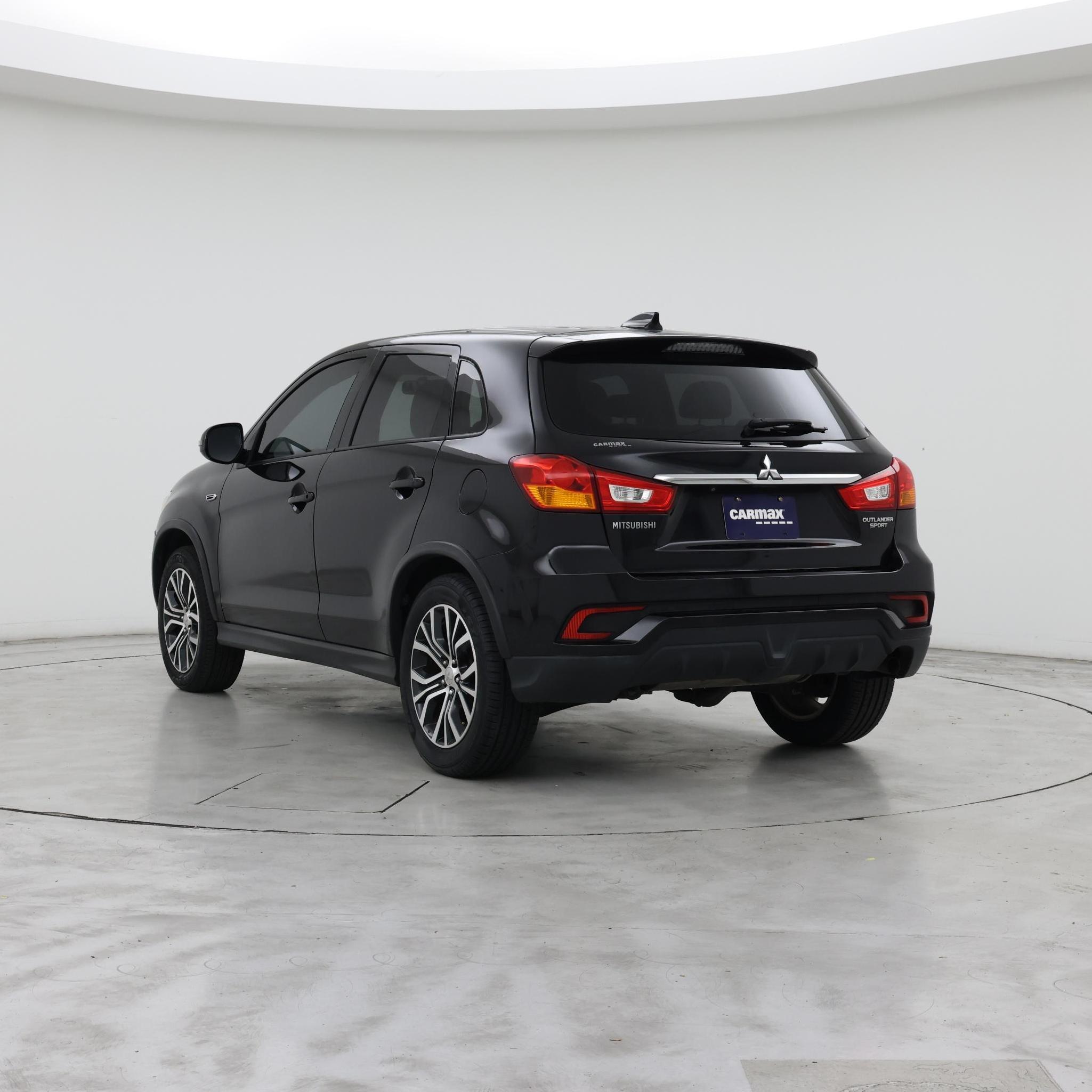 Thumbnail: 2018 Mitsubishi Outlander Sport - 2