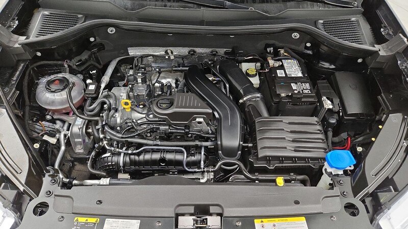 2022 Volkswagen Taos S 21