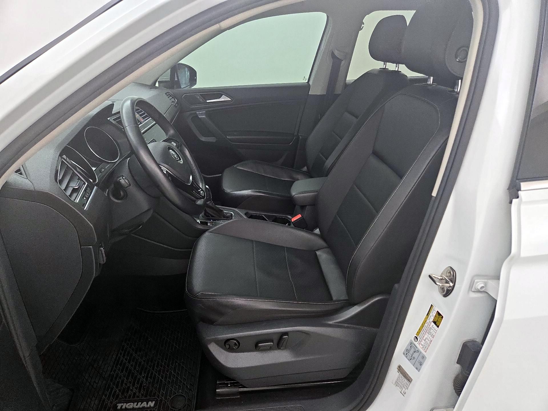 Thumbnail: 2019 Volkswagen Tiguan - 11