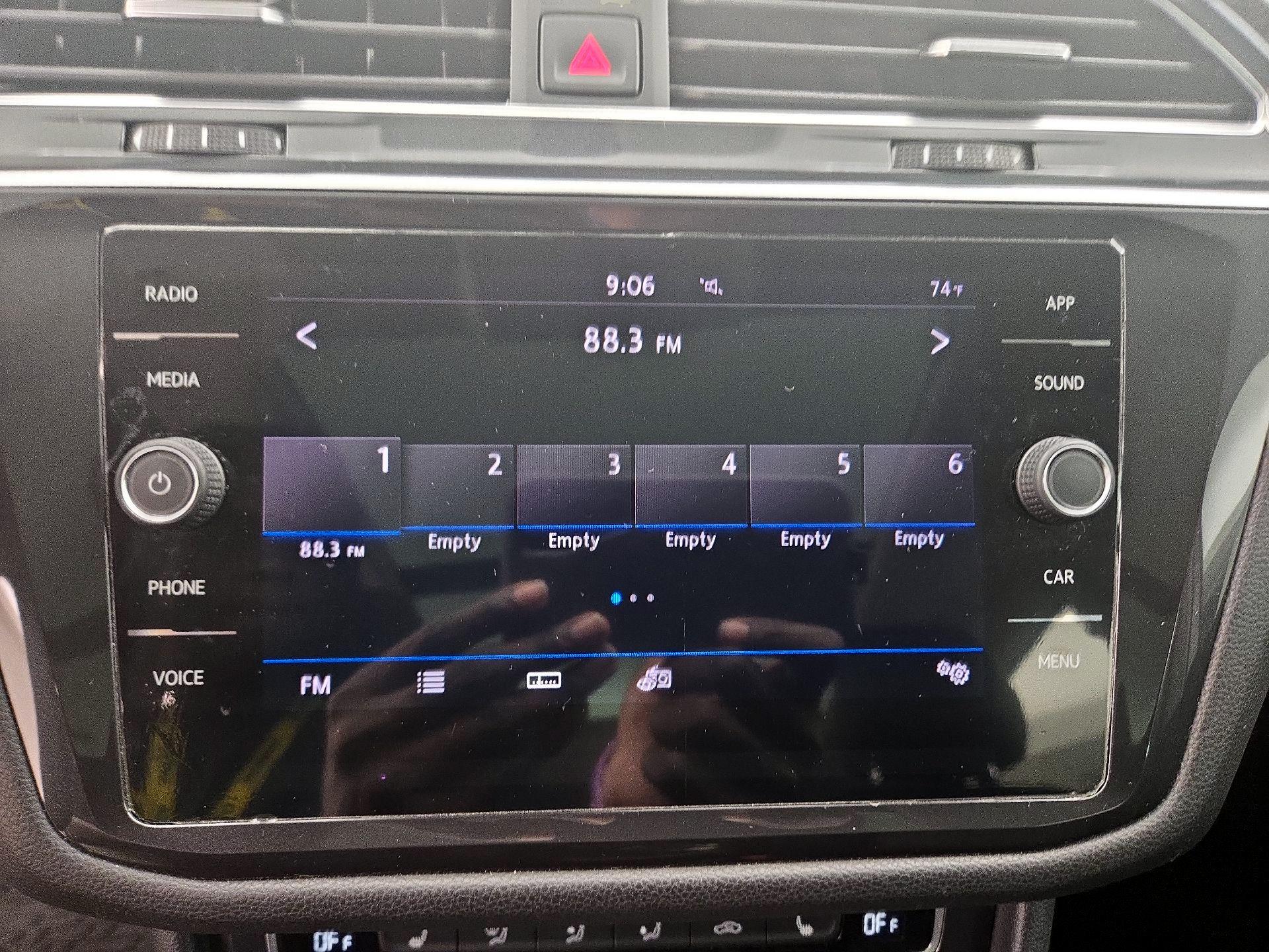 Thumbnail: 2019 Volkswagen Tiguan - 15