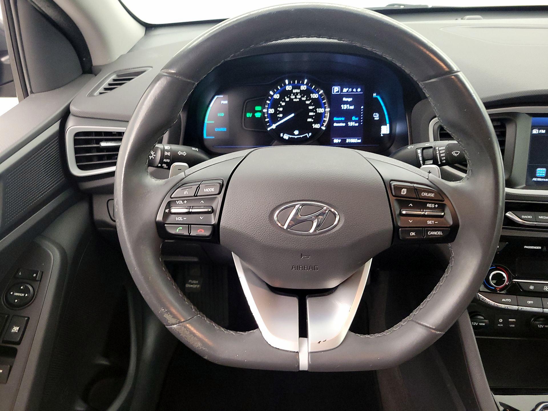 Thumbnail: 2019 Hyundai Ioniq - 10