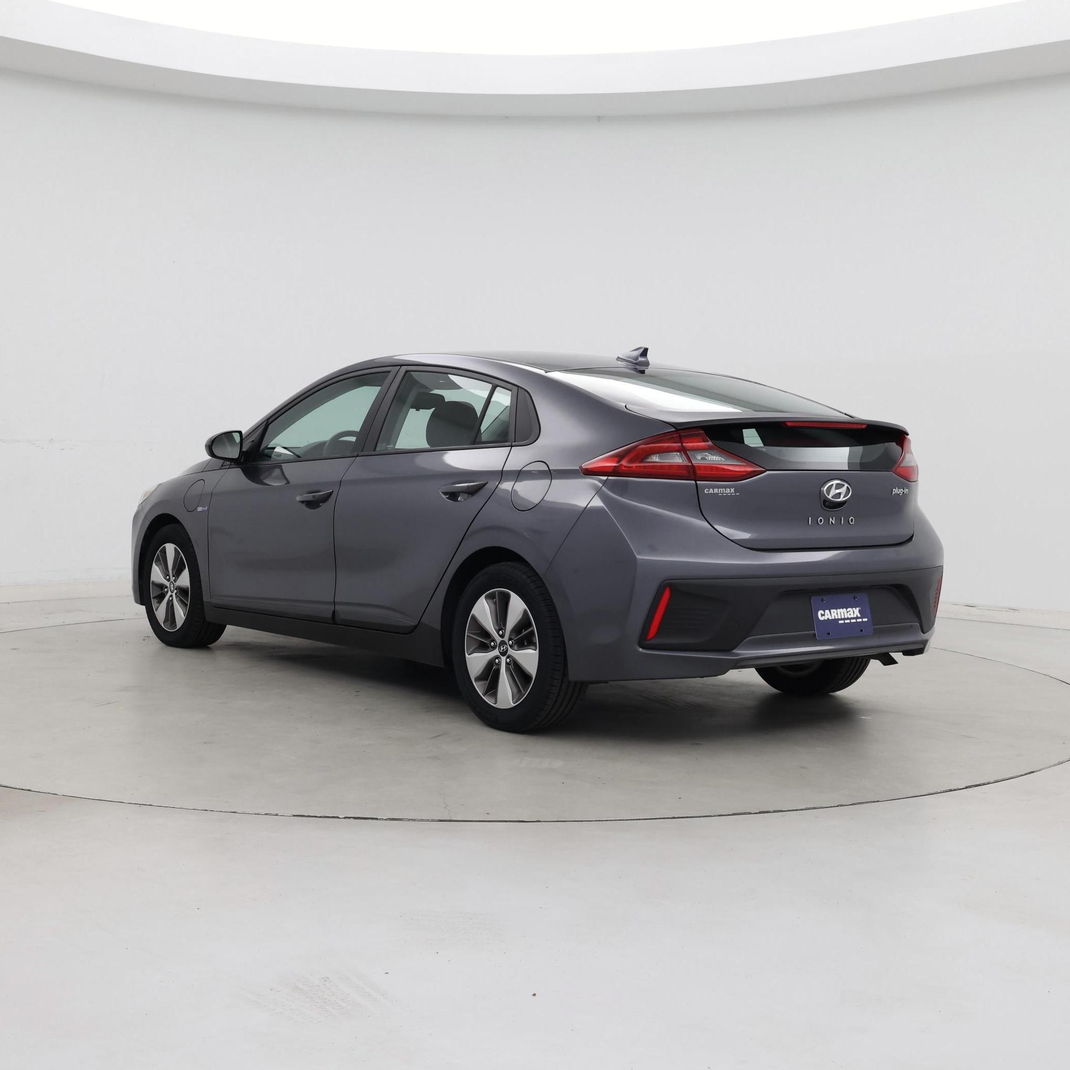 Thumbnail: 2019 Hyundai Ioniq - 2