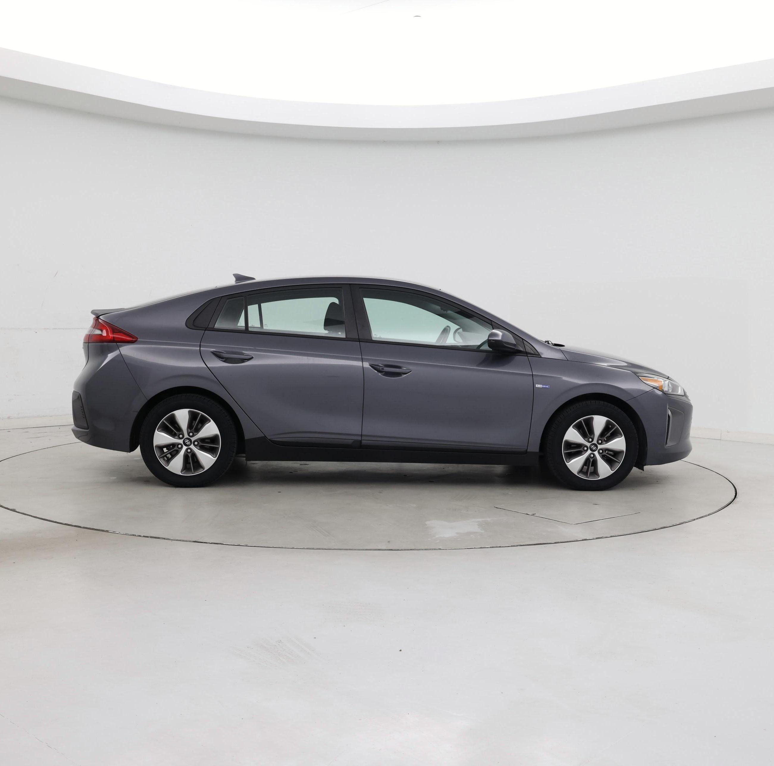 Thumbnail: 2019 Hyundai Ioniq - 7