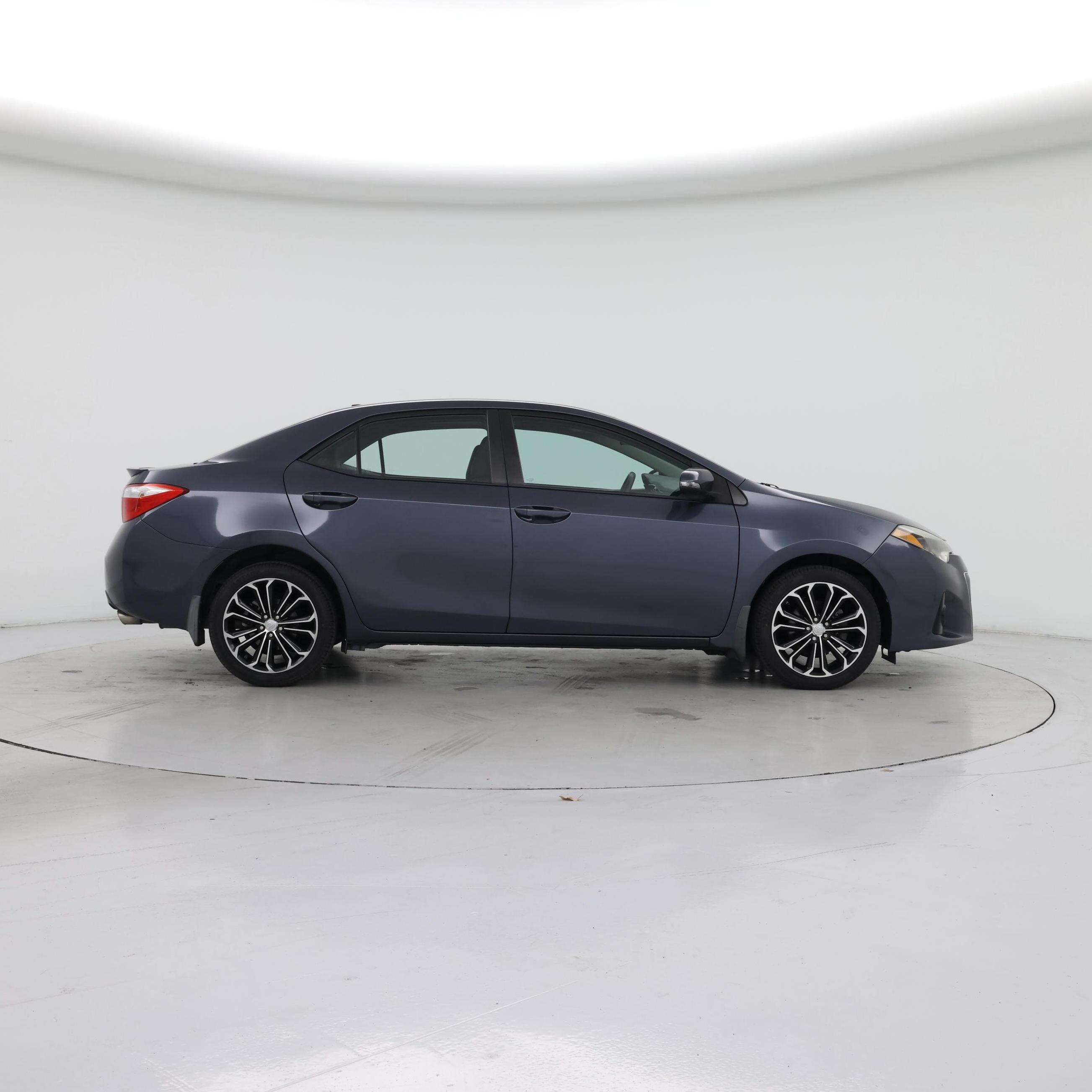 Thumbnail: 2016 Toyota Corolla - 7
