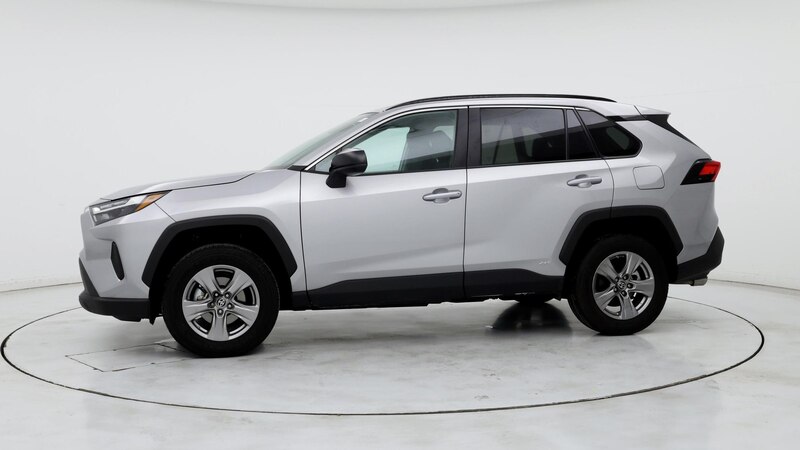 2024 Toyota RAV4 LE 3