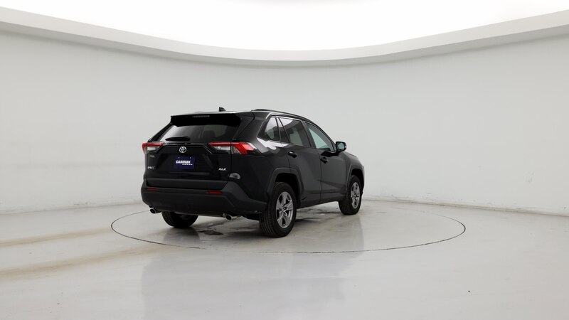 2024 Toyota RAV4 XLE 8