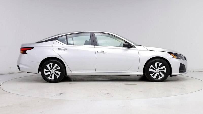 2024 Nissan Altima S 7