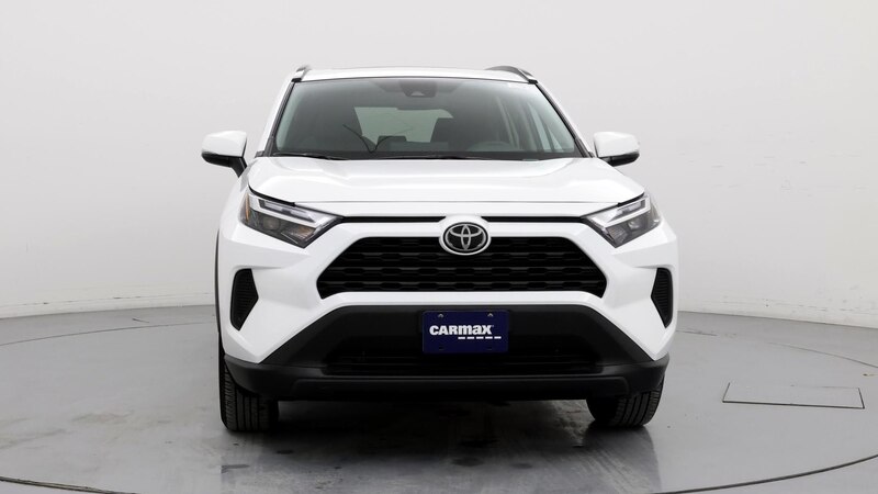 2024 Toyota RAV4 XLE 5