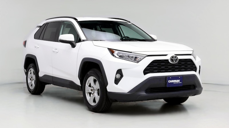 2021 Toyota RAV4 XLE Hero Image