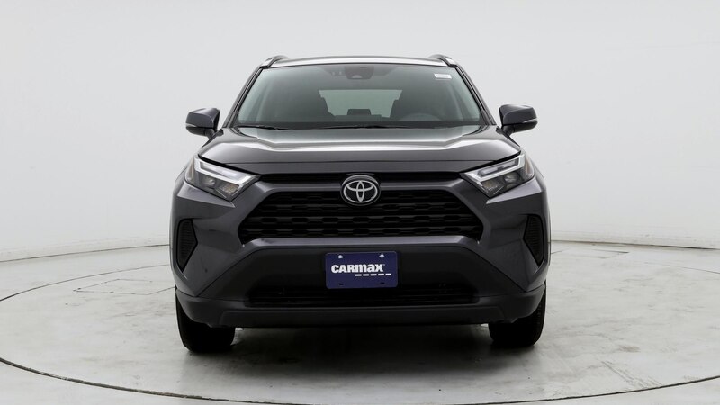 2024 Toyota RAV4 XLE 5