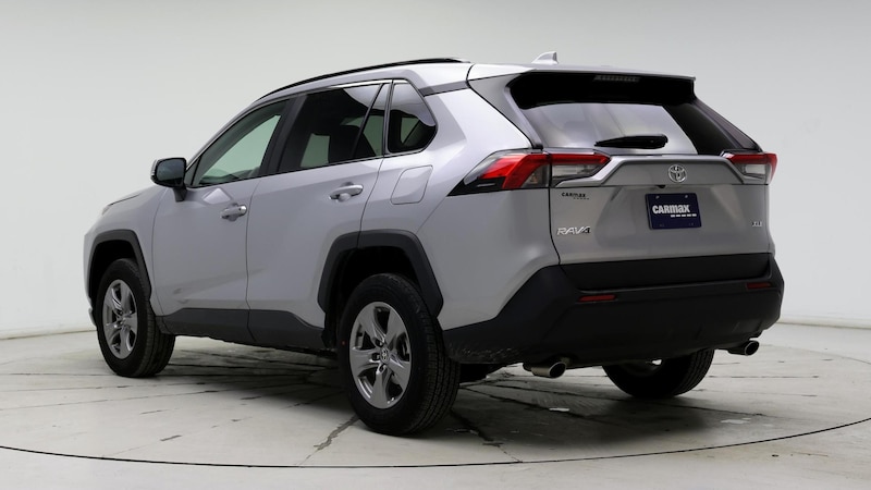 2024 Toyota RAV4 XLE 2