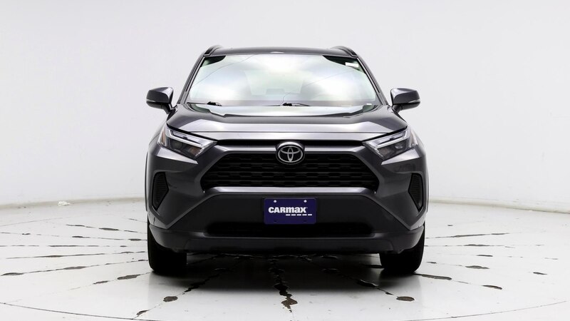 2024 Toyota RAV4 XLE 5